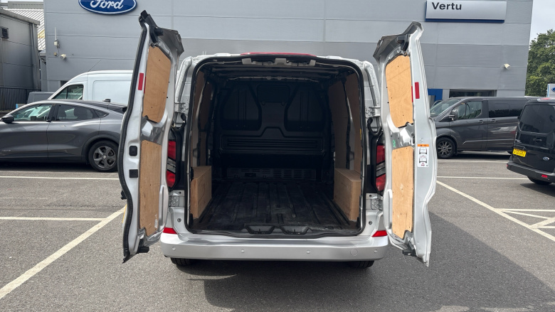 Ford Transit Custom 300 L1 Diesel Fwd 2.0 EcoBlue 136ps H1 Van Limited